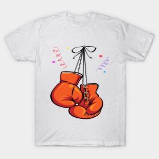 gloves boxing desigb for boxing day T-Shirt